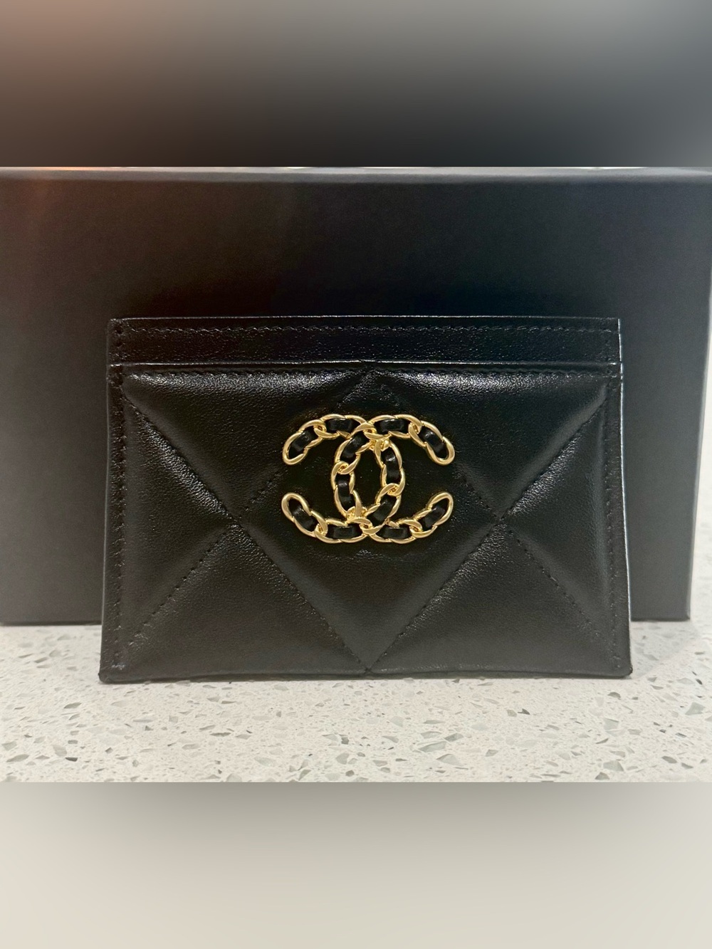 CHANEL 19 Cardholder black calfskin leather Gold CC Brand new full set pristine